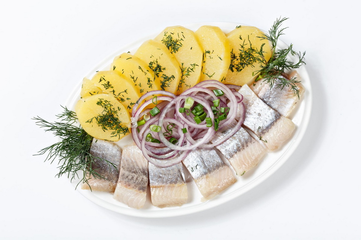 <span style="font-weight: bold;">Холодные закуски </span>